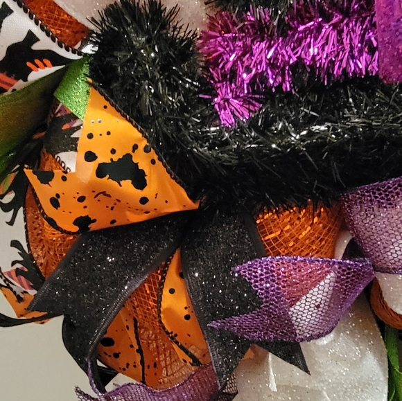 Halloween Witch Wreath | Halloween Wreath | Witch with Legs | October Wreath - Picture 8 of 11